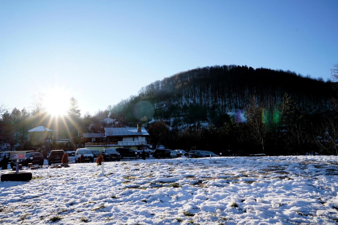 Daskalov Bungalows Chervena Lokva Exteriér fotografie