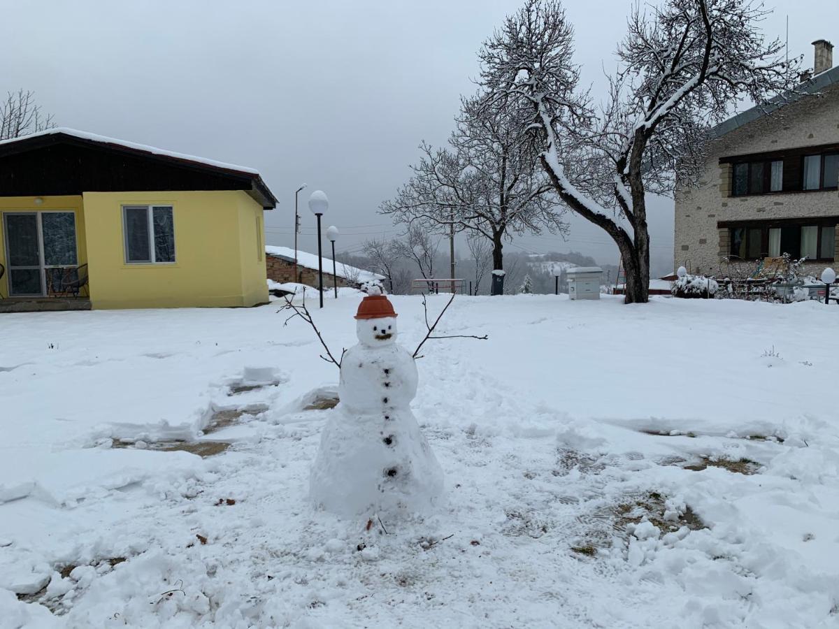 Daskalov Bungalows Chervena Lokva Exteriér fotografie